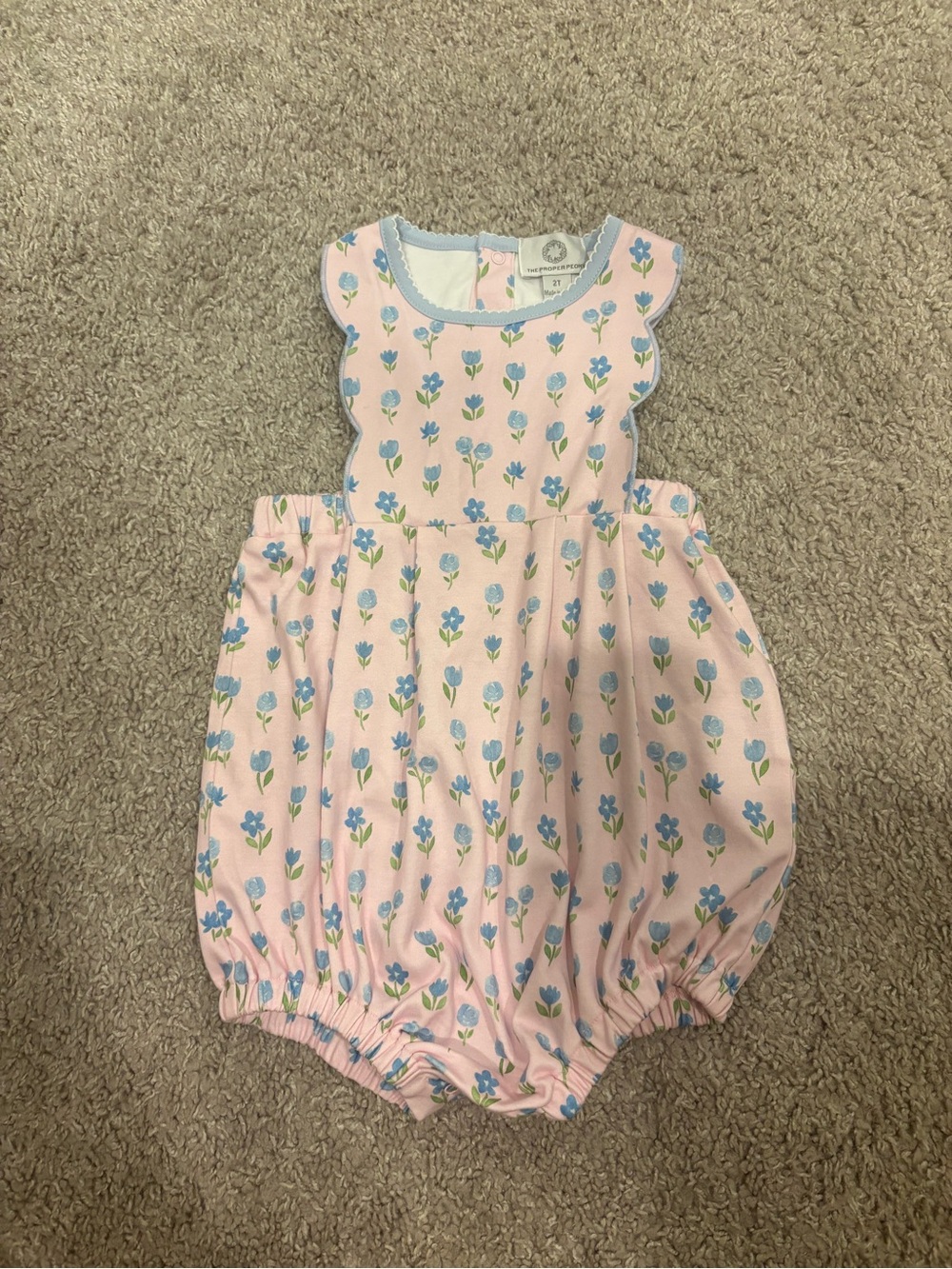 NWOT The Proper Peony Bubble